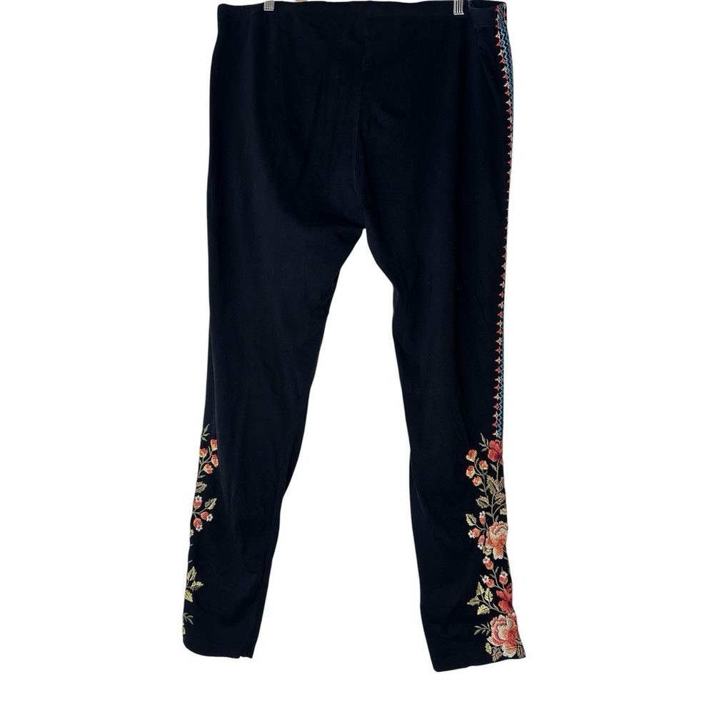Johnny Was Leggings Women's 2XL Embroidered Floral Black Stretch "Hole" Stain - Picture 2 of 8